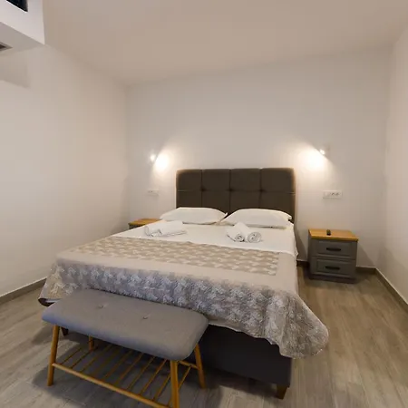 Apartman Maro