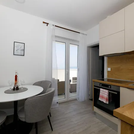 Apartman Maro *