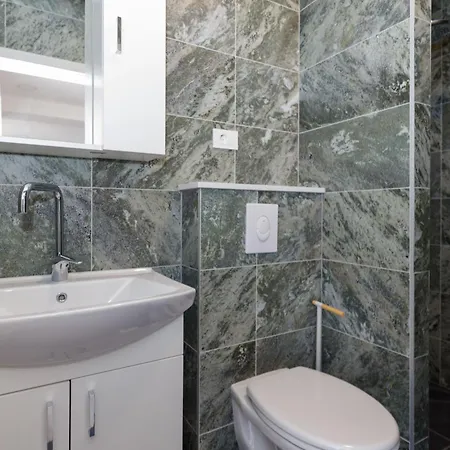 Apartman Maro * Makarska